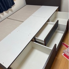 【お譲り先決定】ニトリ　セミダブル　コンセント・収納ありの画像