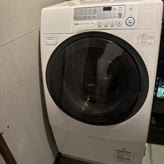 冷蔵庫　ドラム式洗濯機　電子レンジ譲りますの画像