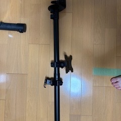 モニターアーム