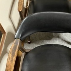 椅子2脚、安定感あります!