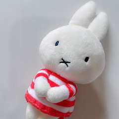 ミッフィー しましまちょっこりさん ボーダー 赤 MIFFY