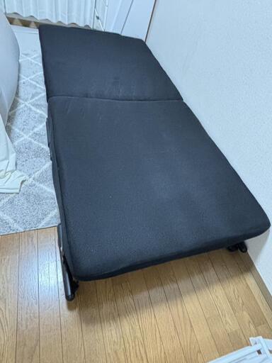 折りたたみベッド  リクライニング付き