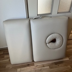 エステ　ベッド　スチーマー　
フェイシャル機器　ガウン