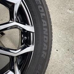 車のパーツの画像