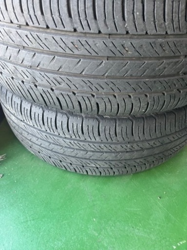 車のパーツ タイヤ、ホイール