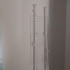 洗濯機横等突っ張り型メッシュパーティションの画像