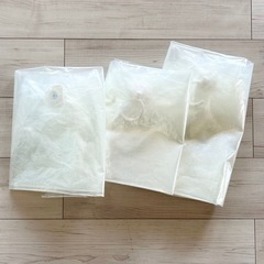 吊るせる圧縮袋　４枚　の画像