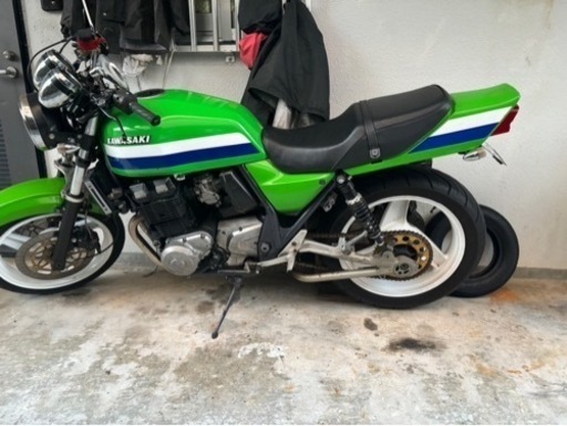 バイク zrx400