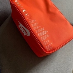 NIKE スニーカー　ボックスバッグの画像