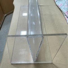 透明アクリル製カチューシャスタンドの画像