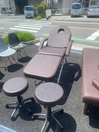 エステ　美容　施術ベッド