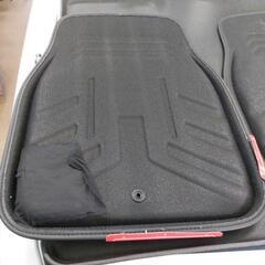 新品未使用❗モモ🍑フロアーマット滑り止め付きの画像