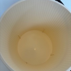 【決まりました】
オムニウッティ(20L)とニトリのゴミ箱 の画像