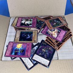 【本日限定セール】遊戯王カード 約2500〜3000枚 まとめ売...