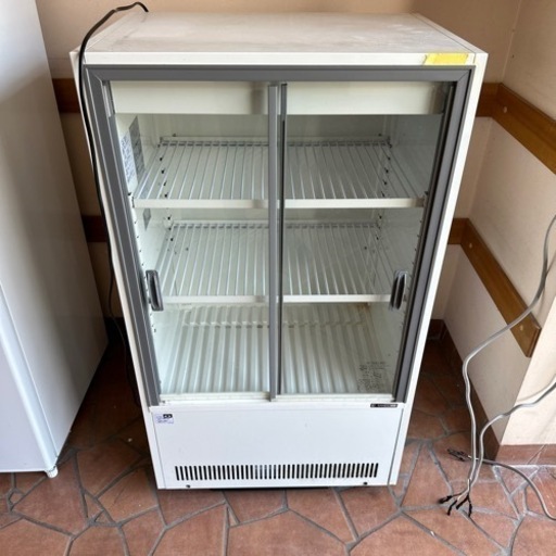 値下げしました！サンデン 小型冷蔵ショーケース