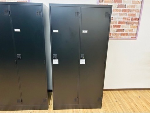【まとめ買い割引中！】幅広2人用
ロッカー（美品）