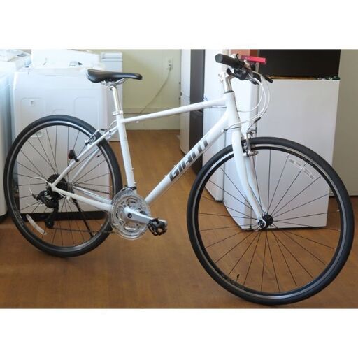 ♪GIANT/ジャイアント ESCAPE R3 クロスバイク♪