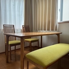 ダイニングテーブルセット　4人掛けの画像