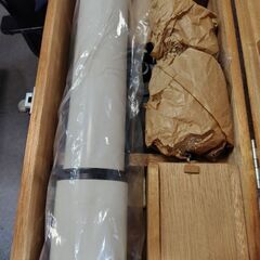 天体望遠鏡　完動品　台座つき　木箱いりの画像