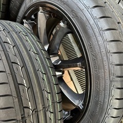 車のパーツ タイヤ、ホイールの画像