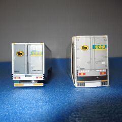 非売品 ミニカー クロネコヤマト ヤマト運輸 大型トラック10t車 B8010の画像