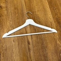 イケアのハンガー