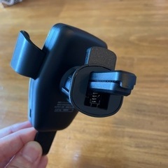 車、スマホ置きの画像