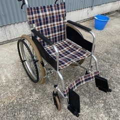 車椅子 車イス 車いす　ブレーキ付き 中古 100kgまで 介護 介助