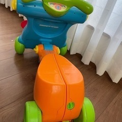 乗用玩具　トイザらスの画像