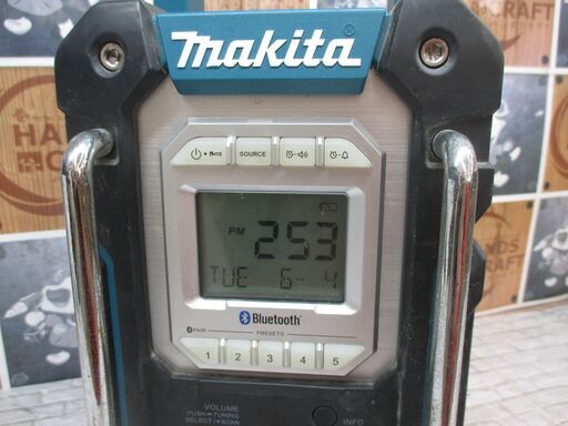 マキタ　makita　MR108　充電式ラジオ　中古品　本体のみ　7.2-10.8V 14.4-18V　ACアダプタ付き　【ハンズクラ