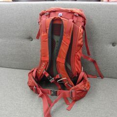 OSPREY Kestrel28 バックパック リュック 26L レッド 日帰り 赤 オスプレー ケストレル28 トレッキング 登山 ハイキング 札幌 手稲の画像