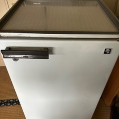 レトロな冷蔵庫！