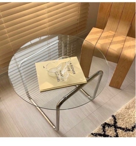 laure studio　ラウンドガラステーブル　Glass Table