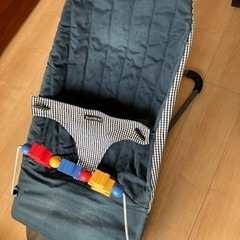 baby bjornバウンサー
の画像