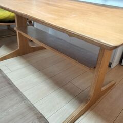 無印　ダイニングテーブルの画像