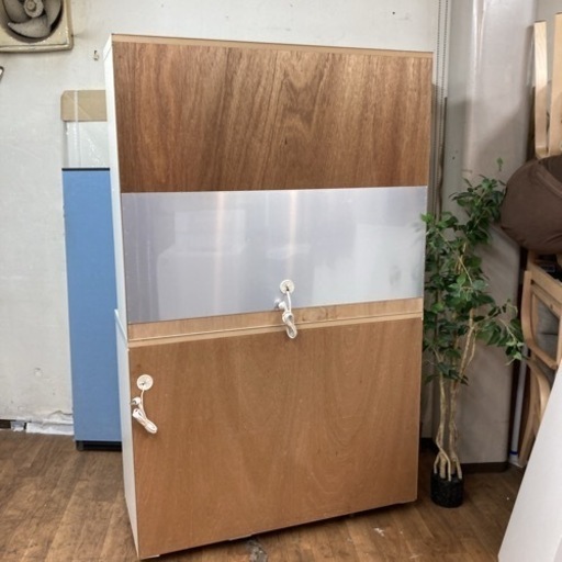 S160 ★ 綺麗 パモウナ キッチンボード カップボード 食器棚 幅120cm ブルーモーション搭載 USED
