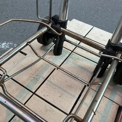 ②キャリーカートの画像