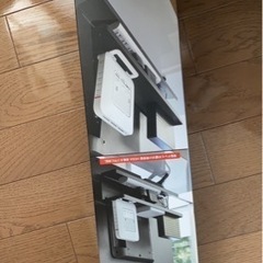 テレビ裏　収納ラック