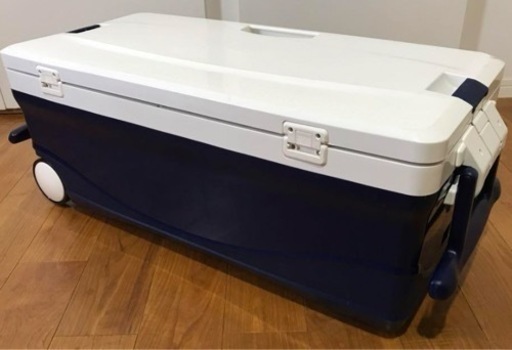 シマノ　スペーザホエールライト450　大型クーラーボックス