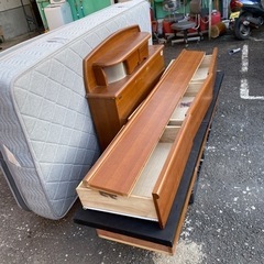 家具　ベッド
