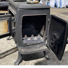 家電 季節、空調家電 ストーブの画像