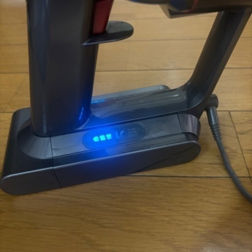 ダイソン　サイクロンV10 fluffy　サイクロン式コードレス掃除機