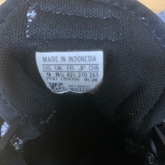 adidas靴/バッグ 靴 スニーカーの画像