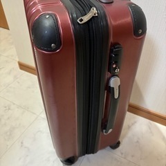 キャリーケース／ファスナータイプ／鍵なし／おまけアリ