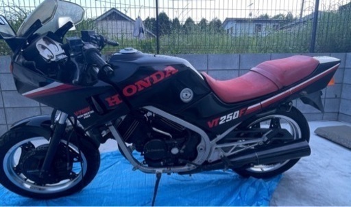 ホンダ vt250f