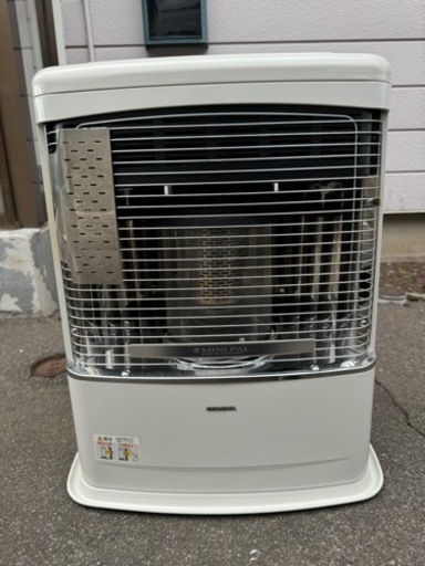 北海道 旭川 コロナFF式石油ストーブ FF-VT5514P 2015年製 動作保証