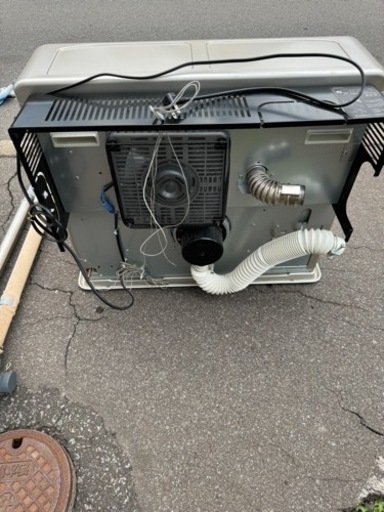 北海道 旭川 サンポット FF式石油ストーブ UFH-703SX 2012年製 動作保証 ゼータスイング