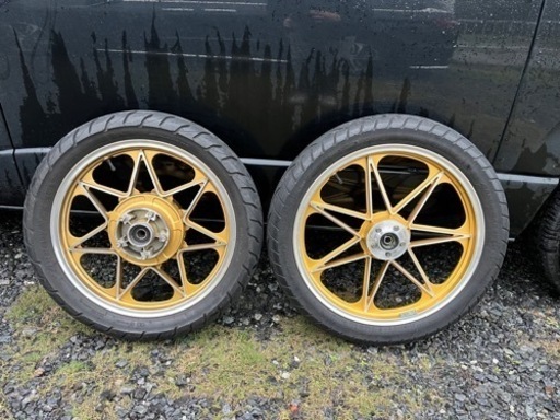 最終値下げ！！CB750Fセブンキャストホイール(タイヤ付き)