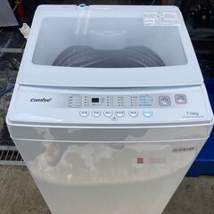 ☆中古￥12,800！comfee　7.0kg洗濯機　家電　CAC06W70U/EWW-JP型　2023年製　幅56㎝ｘ奥行56㎝ｘ高さ100㎝　【BF019】