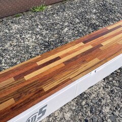 未使用品　集成材フローリング　コーン５　６枚入り　８箱